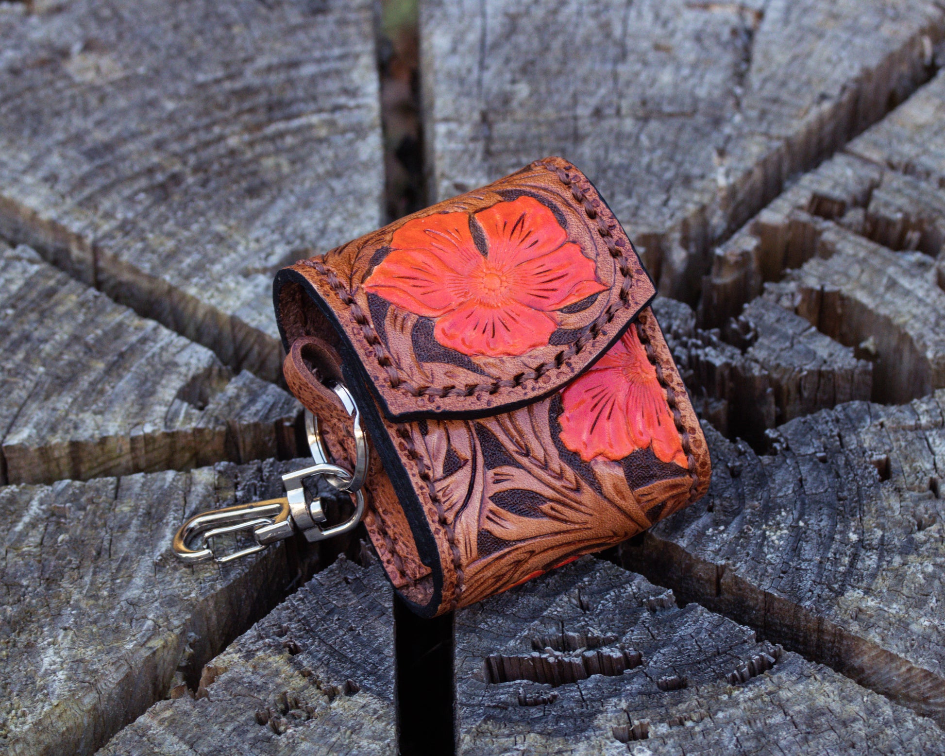 Tooled leather Airpods case, hand tooled leather airpods  case, handmade tooled leather , leather airpod case , western tooled airpods case , western floral tooled, airpod pro case, leather airpod pro 2 case, leather carved airpod case 